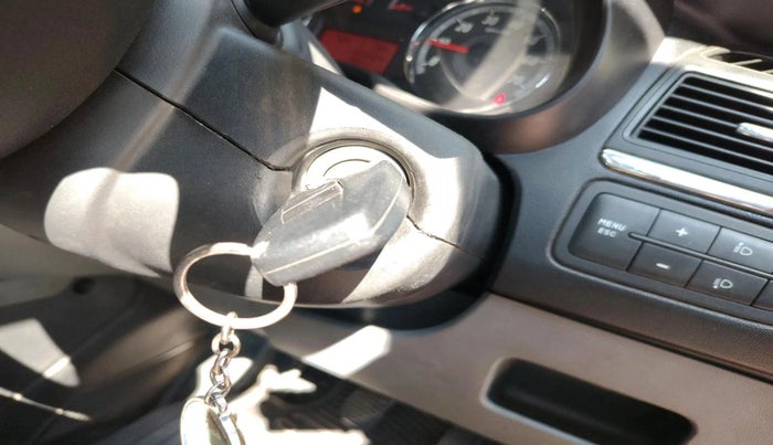 2014 Fiat Grand Punto Active Multijet 1.3, Diesel, Manual, 1,16,560 km, interior