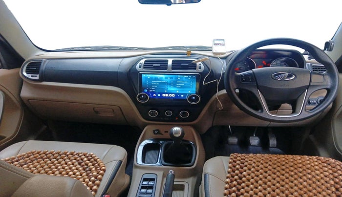 2015 Mahindra TUV300 T8, Diesel, Manual, 94,058 km, interior