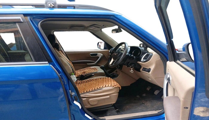 2015 Mahindra TUV300 T8, Diesel, Manual, 94,058 km, interior