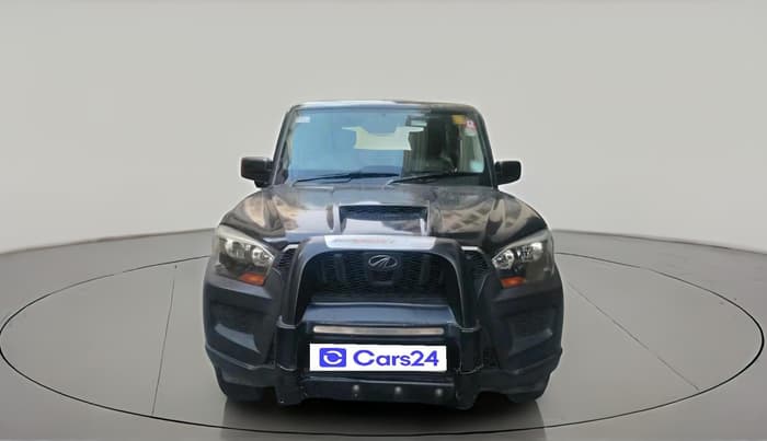 2015 Mahindra Scorpio S4 PLUS, Diesel, Manual, 62,650 km, exterior