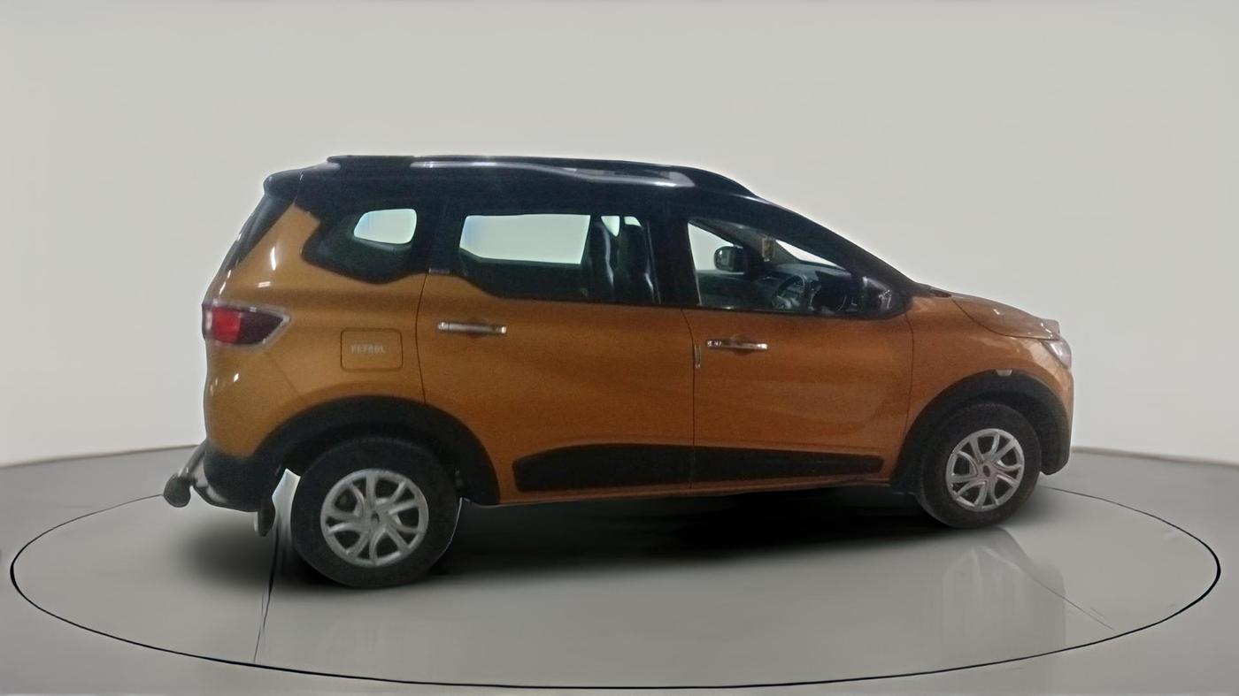 2019 Renault TRIBER RXL MT, Petrol, Manual, 57,011 km, exterior