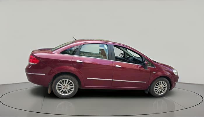 2011 Fiat Linea EMOTION 1.4, Petrol, Manual, 29,950 km, exterior