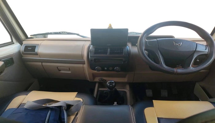 2023 Mahindra Bolero B6 (O), Diesel, Manual, 28,758 km, interior