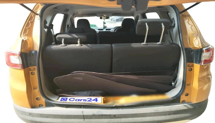 2023 Renault TRIBER RXZ, Petrol, Manual, 60,334 km, exterior