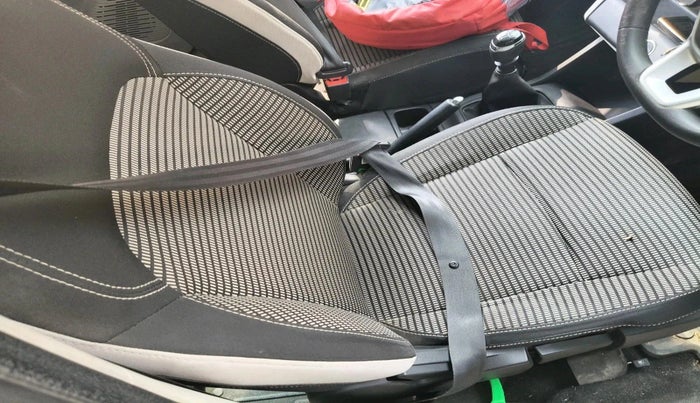 2023 Renault TRIBER RXZ, Petrol, Manual, 60,334 km, interior