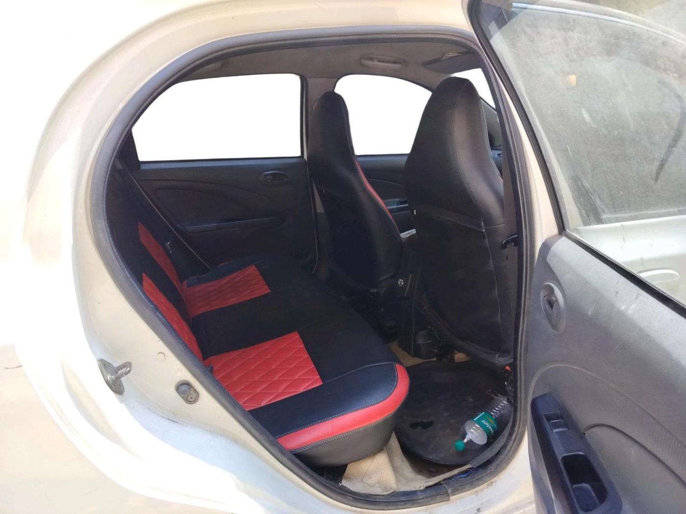 2012 Toyota Etios Liva GD, Diesel, Manual, 72,482 km, interior
