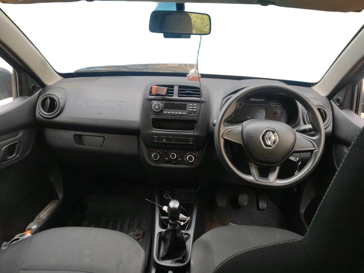 2023 Renault Kwid RXL 1.0 (O), Petrol, Manual, 9,073 km, interior