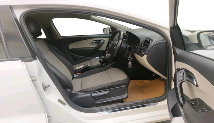 2013 Volkswagen Polo GT TDI, Diesel, Manual, 1,13,839 km, interior