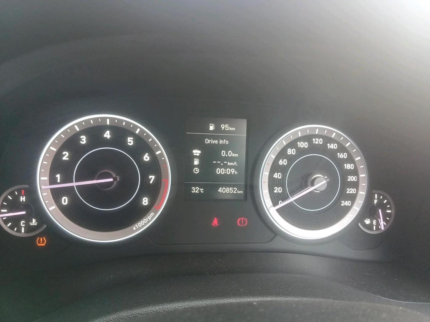 2022 Hyundai Creta S PLUS KNIGHT 1.5 PETROL, Petrol, Manual, 40,852 km, interior