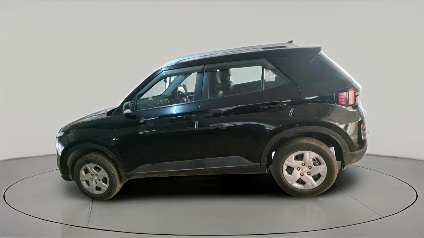 2022 Hyundai VENUE SX 1.2 PETROL, Petrol, Manual, 27,439 km, exterior