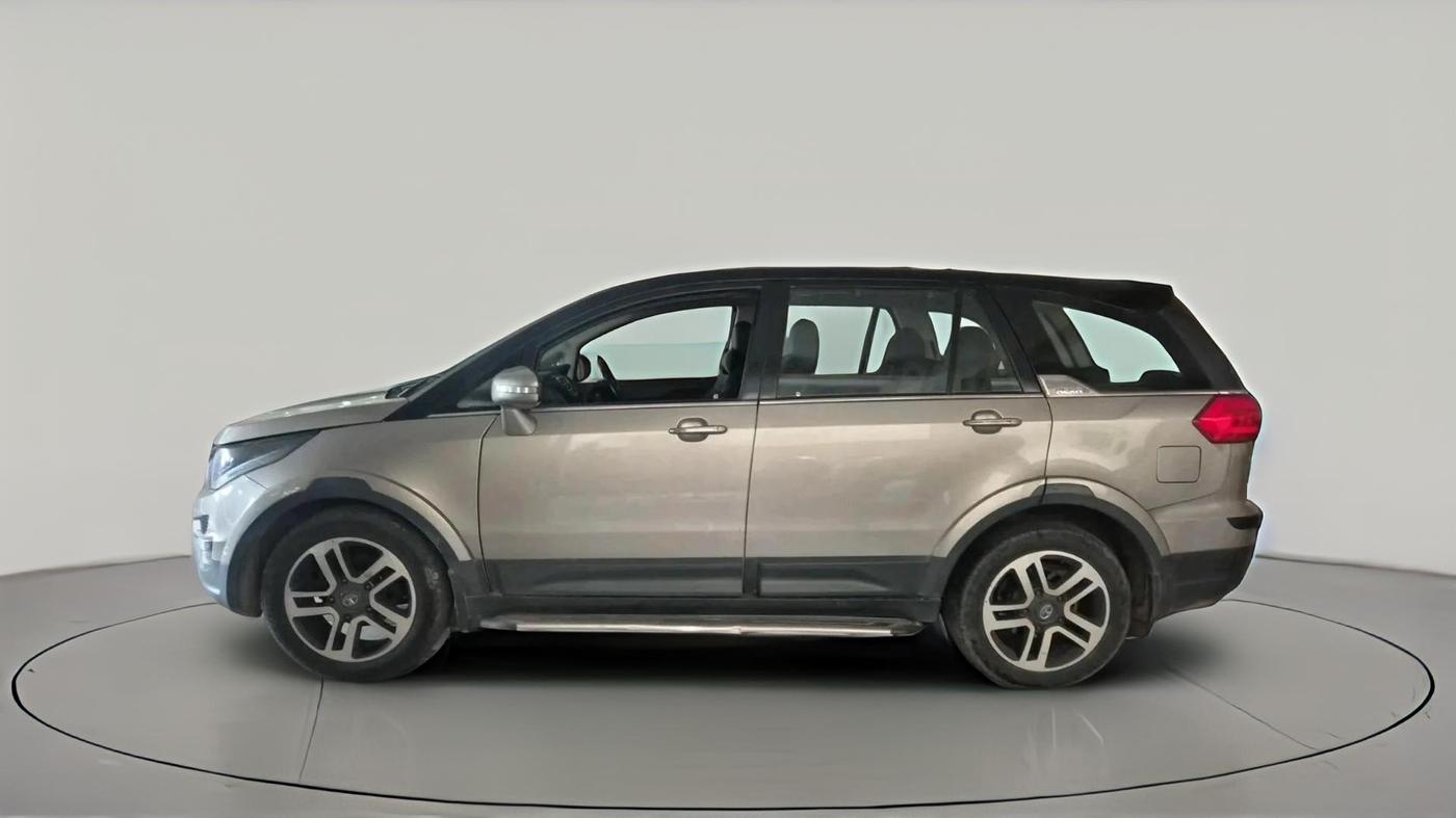 2019 Tata Hexa XTA 4X2 7 STR, Diesel, Automatic, 97,707 km, exterior