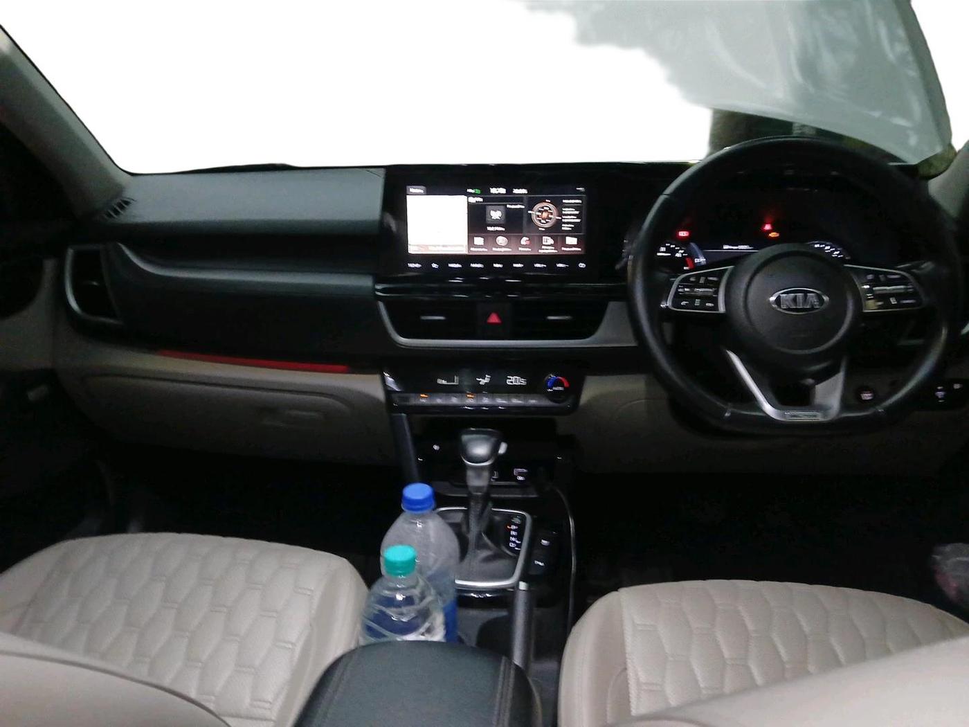 2020 KIA SELTOS HTX PLUS AT1.5 DIESEL, Diesel, Automatic, 2,36,385 km, interior