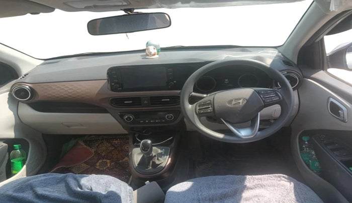 2023 Hyundai AURA SX PLUS 1.2 AMT, Petrol, Automatic, 11,027 km, interior