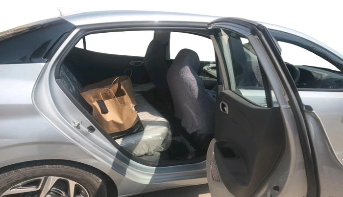 2023 Hyundai AURA SX PLUS 1.2 AMT, Petrol, Automatic, 11,027 km, interior