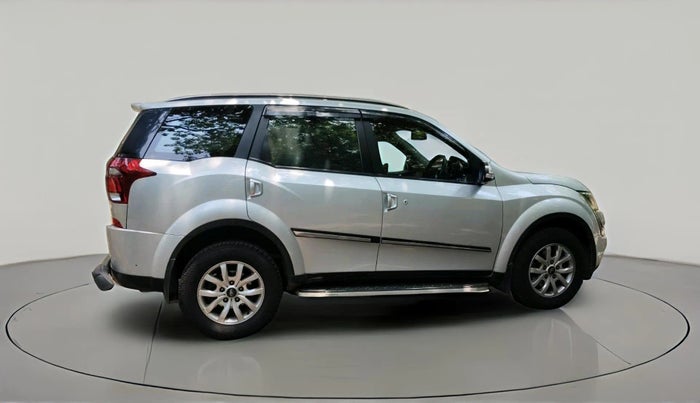 2018 Mahindra XUV500 W9 AT, Diesel, Automatic, 73,226 km, exterior