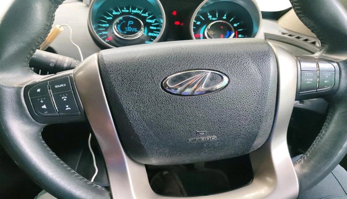 2018 Mahindra XUV500 W9 AT, Diesel, Automatic, 73,226 km, interior