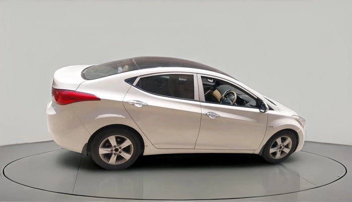 2014 Hyundai New Elantra 1.6 BASE DIESEL, Diesel, Manual, 39,847 km, exterior