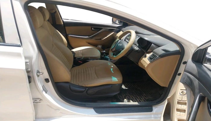 2014 Hyundai New Elantra 1.6 BASE DIESEL, Diesel, Manual, 39,847 km, interior