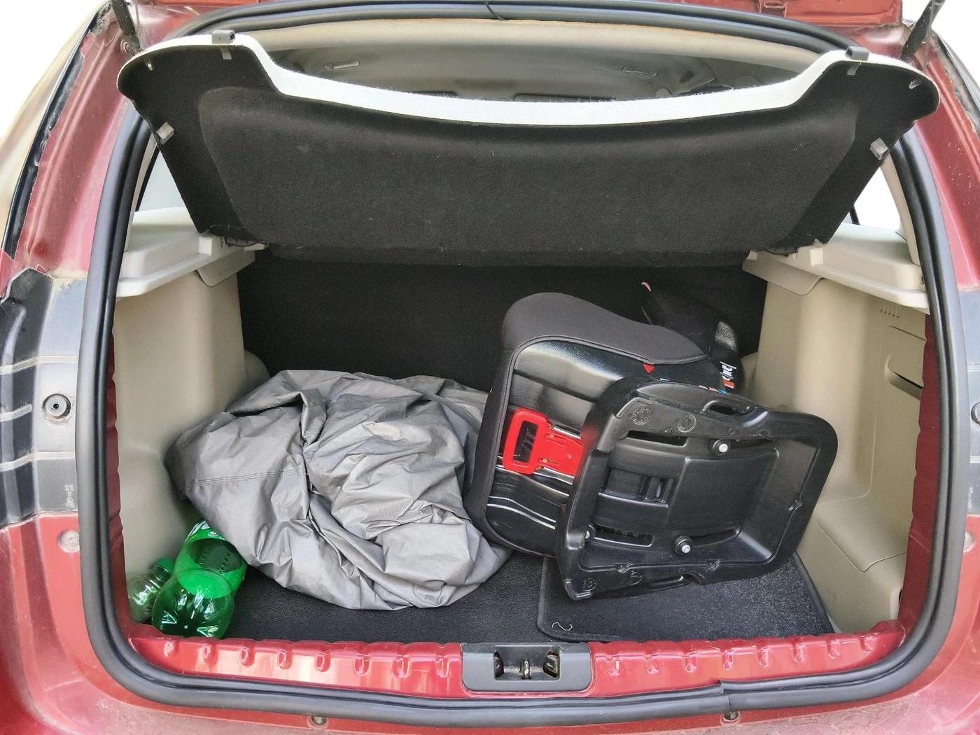 2014 Nissan Terrano XL (P), Petrol, Manual, 62,147 km, exterior