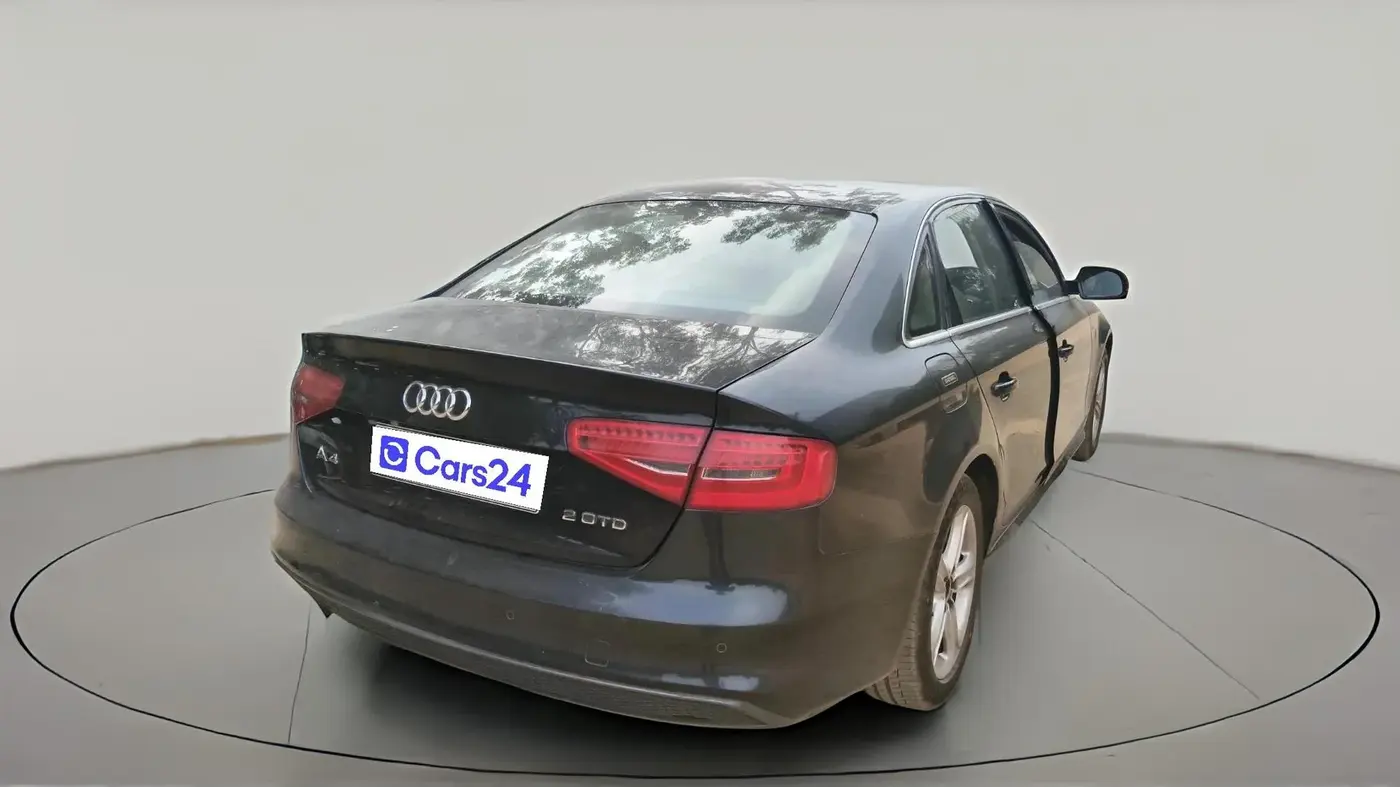 2013 Audi A4 2.0 TDI S LINE, Diesel, Automatic, 1,17,882 km, exterior