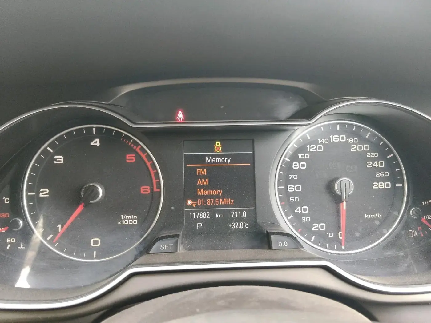 2013 Audi A4 2.0 TDI S LINE, Diesel, Automatic, 1,17,882 km, interior