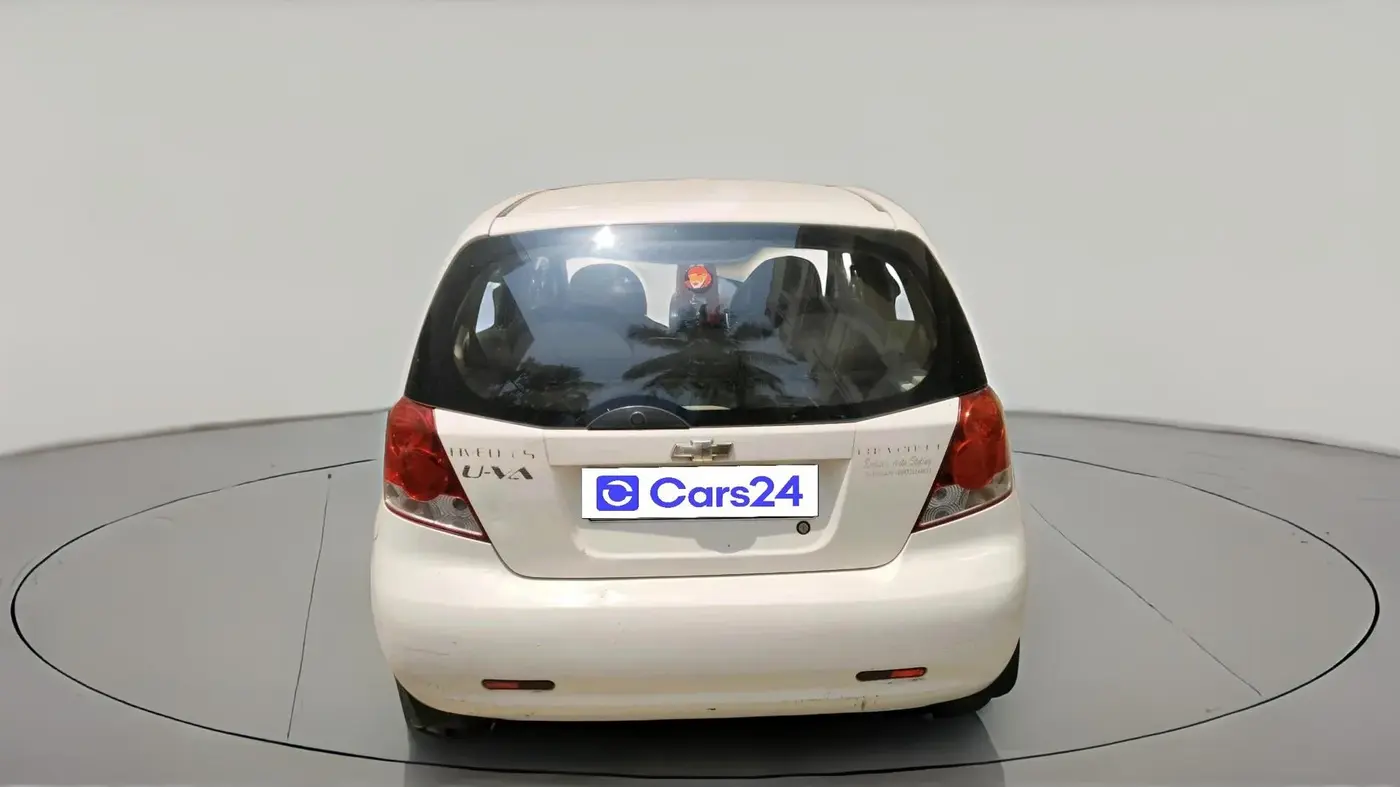 2010 Chevrolet Aveo U VA LS 1.2, Petrol, Manual, 1,10,747 km, exterior
