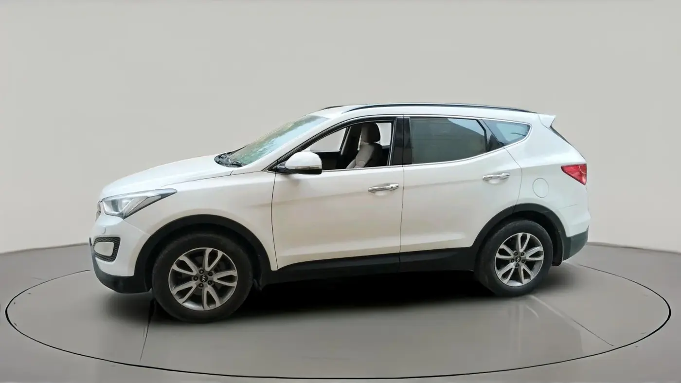 2014 Hyundai Santa Fe 2 WD AT, Diesel, Automatic, 98,572 km, exterior