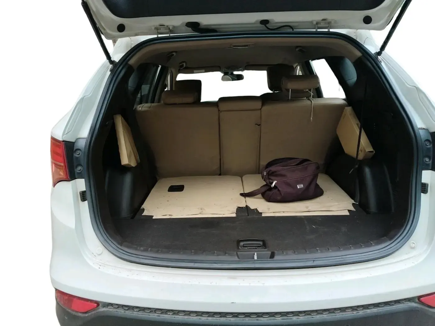 2014 Hyundai Santa Fe 2 WD AT, Diesel, Automatic, 98,572 km, exterior