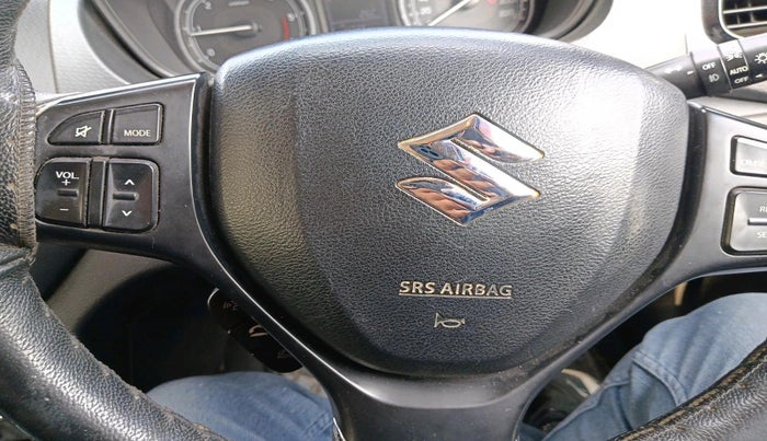 2017 Maruti Vitara Brezza ZDI, Diesel, Manual, 1,15,962 km, interior