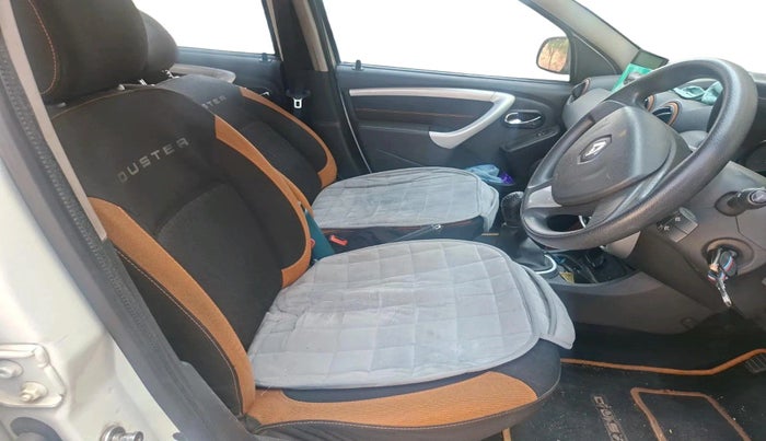 2015 Renault Duster RXL 85PS EXPLORE, Diesel, Manual, 1,37,220 km, interior