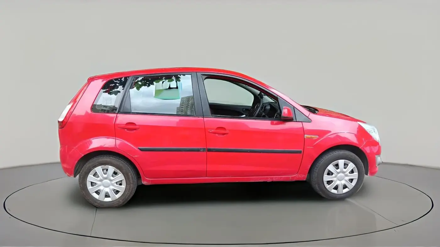 2013 Ford Figo ZXI 1.2 PETROL, Petrol, Manual, 65,624 km, exterior