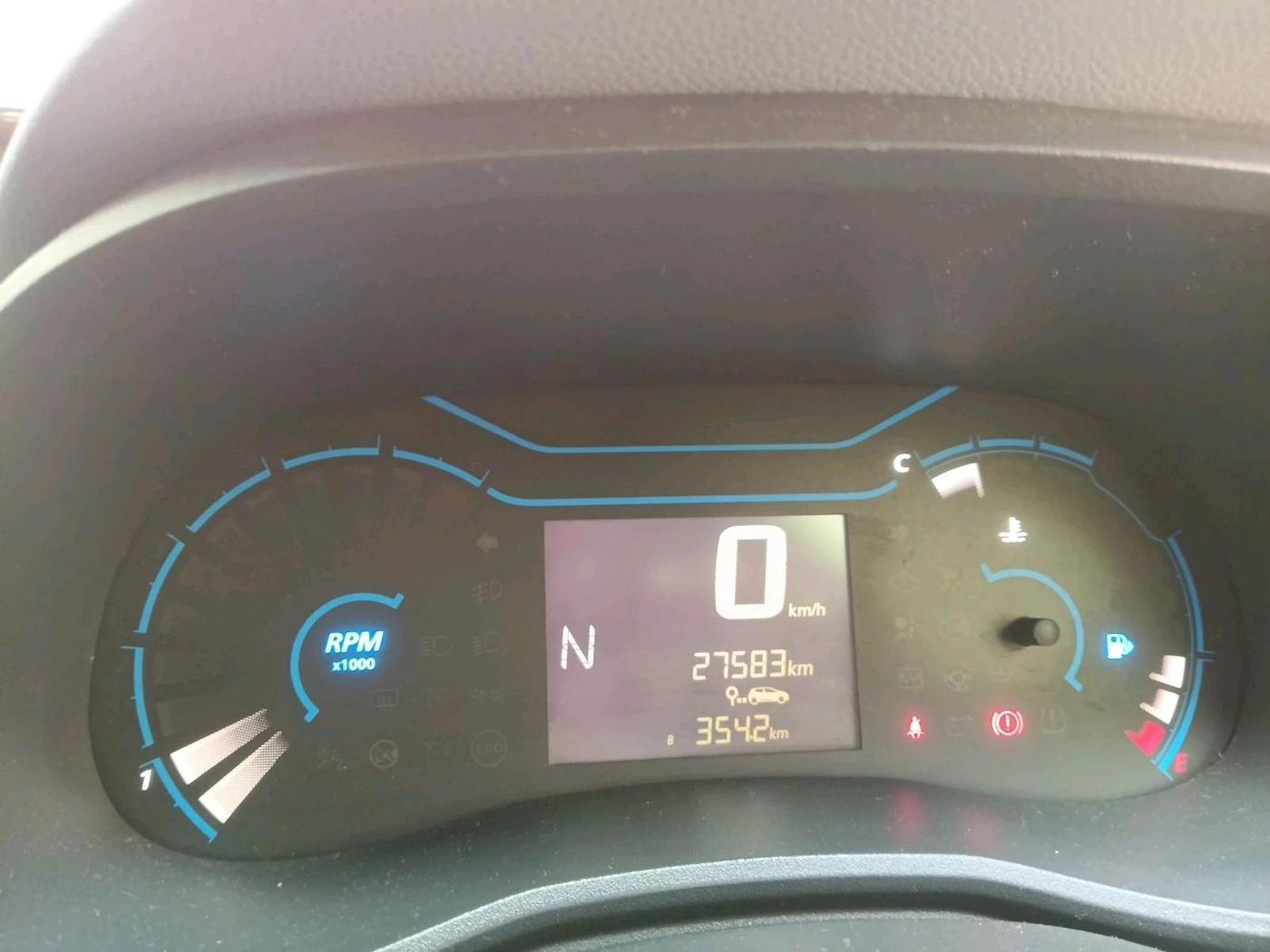 2020 Renault Kwid RXT 1.0 AMT (O), Petrol, Automatic, 27,583 km, interior