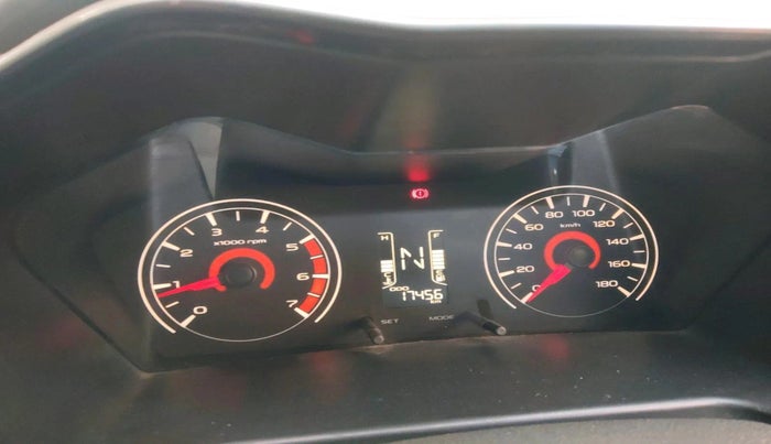 2016 Mahindra Kuv100 K2 6 STR, Petrol, Manual, 17,456 km, interior