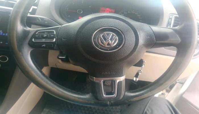 2014 Volkswagen Vento HIGHLINE DIESEL 1.6, Diesel, Manual, 76,861 km, interior