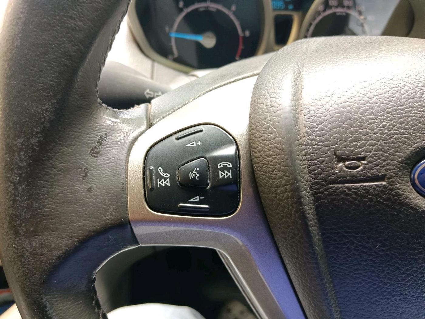 2014 Ford Ecosport TITANIUM 1.5L DIESEL, Diesel, Manual, 90,095 km, interior