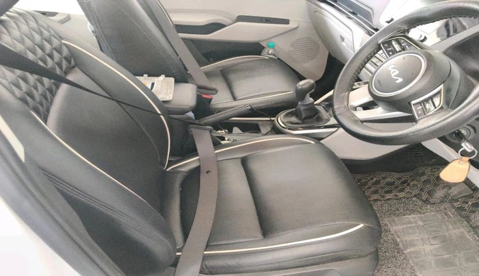 2023 KIA CARENS PRESTIGE 1.5 PETROL 7 STR, Petrol, Manual, 16,669 km, interior