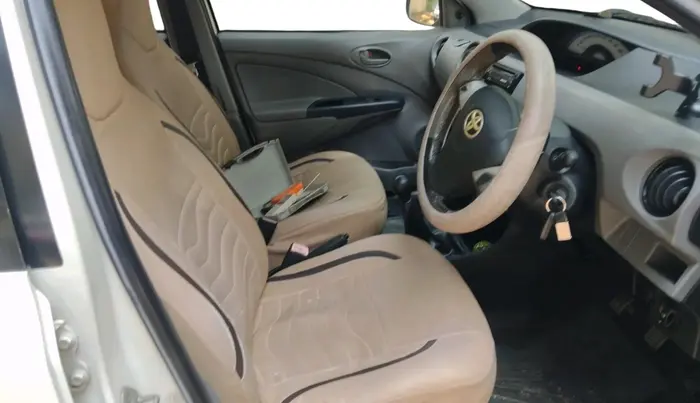 2011 Toyota Etios G, Petrol, Manual, 74,121 km, interior