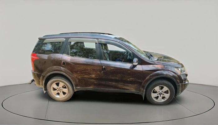 2014 Mahindra XUV500 W8, Diesel, Manual, 1,15,759 km, exterior