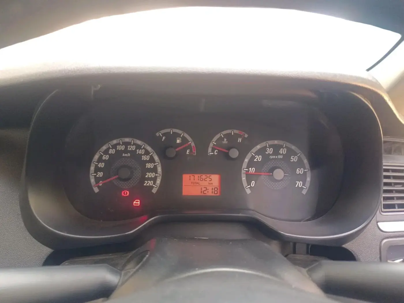 2012 Fiat Grand Punto ACTIVE 1.3, Diesel, Manual, 1,71,625 km, interior