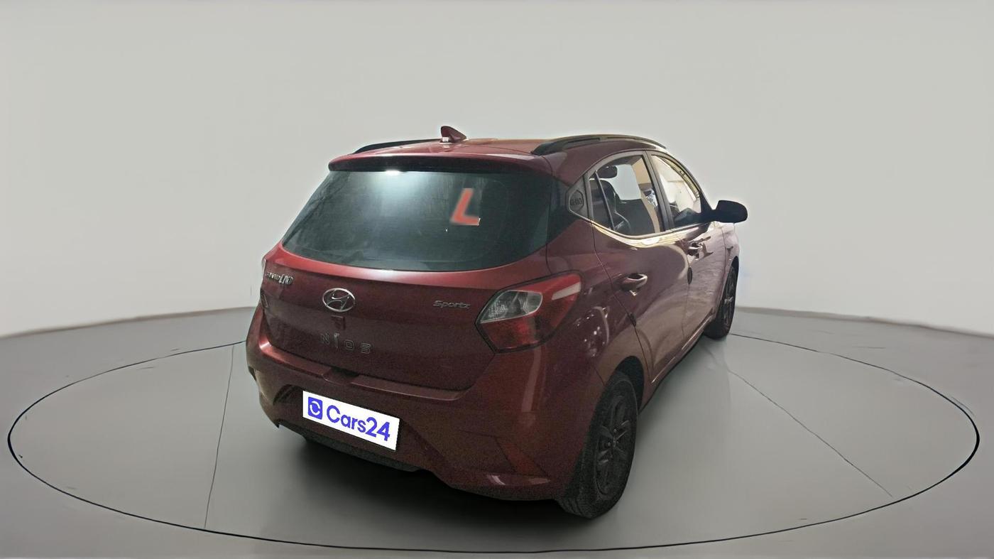 2021 Hyundai GRAND I10 NIOS SPORTZ 1.2 KAPPA VTVT, Petrol, Manual, 10,358 km, exterior