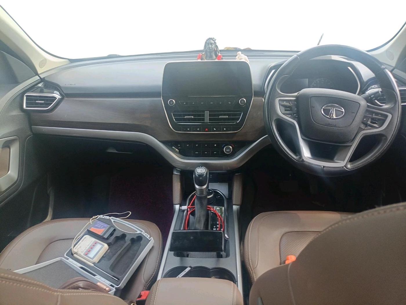 2021 Tata Harrier XZA PLUS 2.0L, Diesel, Automatic, 48,562 km, interior