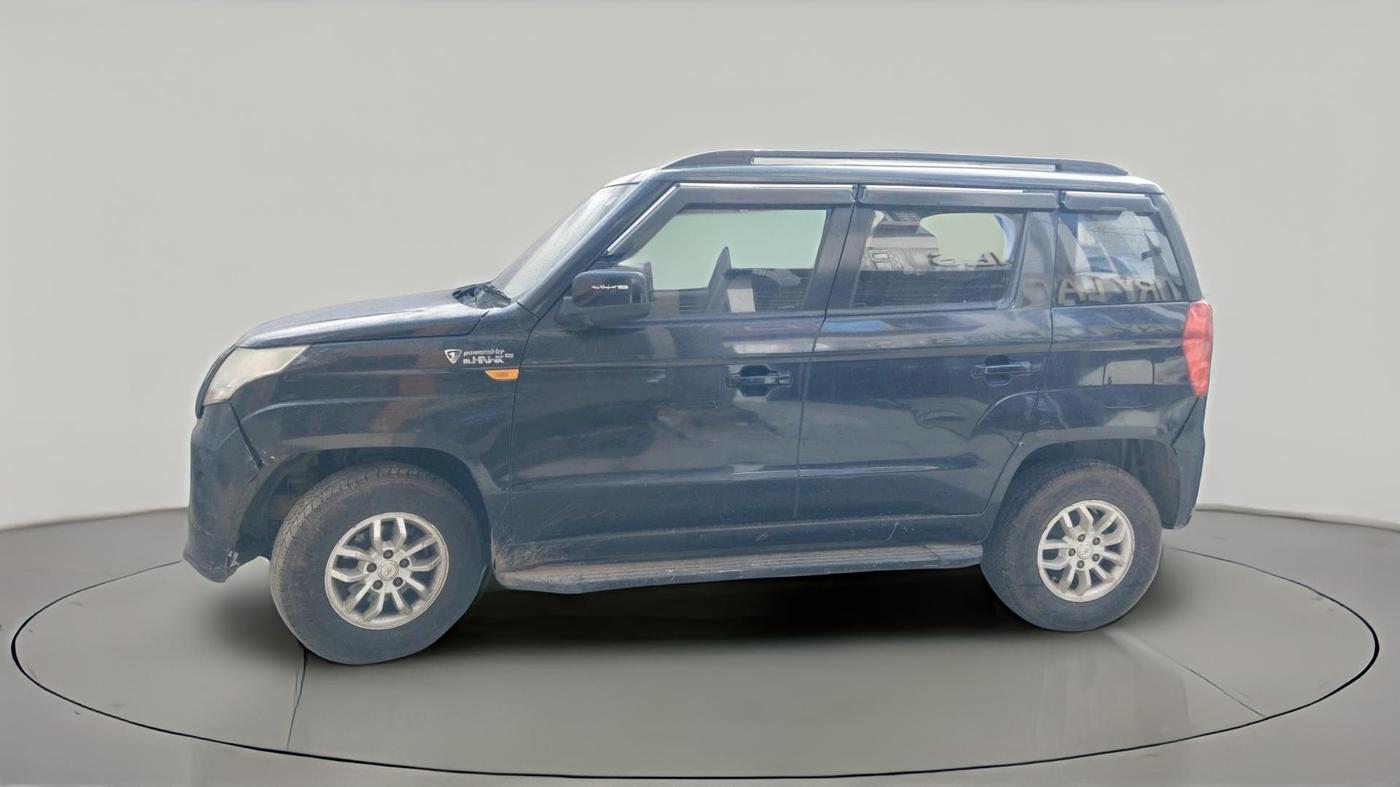 2016 Mahindra TUV300 T8 AMT, Diesel, Automatic, 90,593 km, exterior