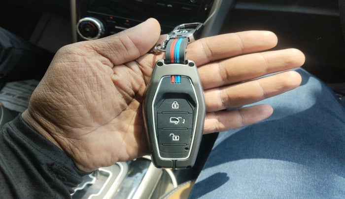 2019 Mahindra XUV500 W11 AT, Diesel, Automatic, 44,946 km, interior