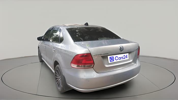 2013 Volkswagen Vento HIGHLINE PETROL AT, Petrol, Automatic, 88,215 km, exterior