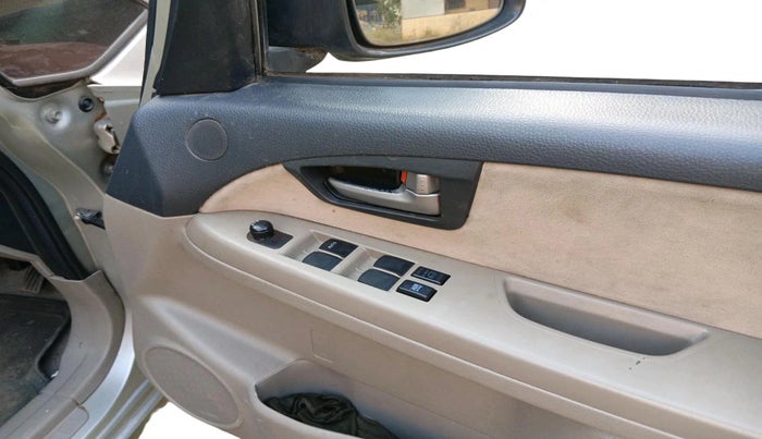 2007 Maruti SX4 ZXI, Petrol, Manual, 94,390 km, interior