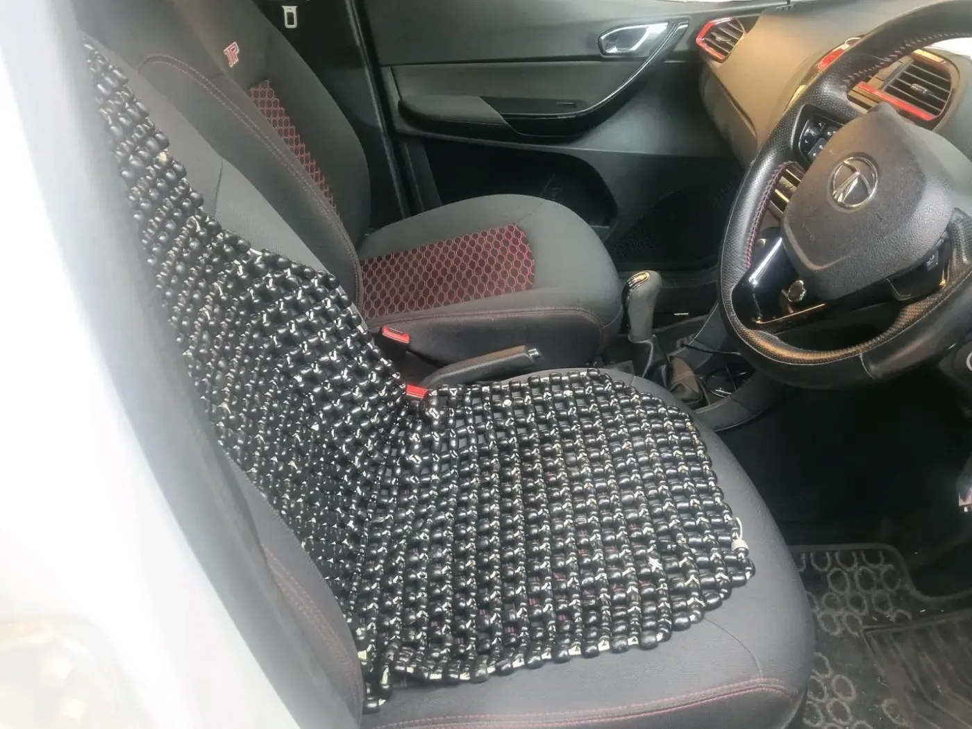 2019 Tata TIAGO JTP 1.2 PETROL, Petrol, Manual, 39,716 km, interior