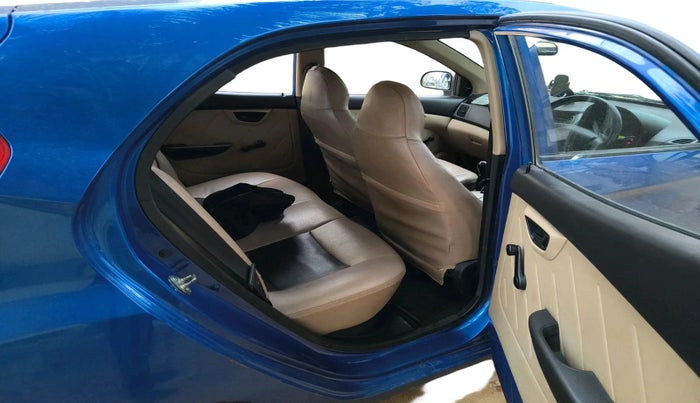 2013 Hyundai Eon D-LITE+, Petrol, Manual, 77,000 km, interior