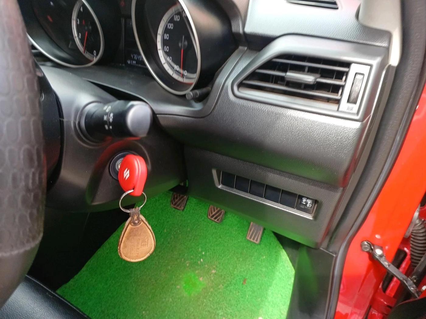 2022 Maruti Swift VXI, Petrol, Manual, 47,649 km, interior