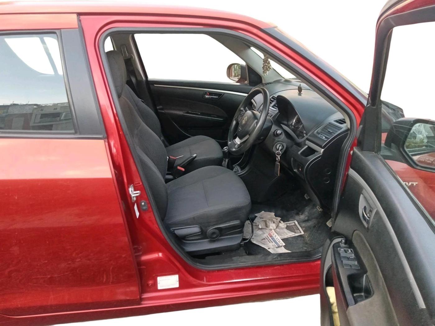 2012 Maruti Swift ZXI, Petrol, Manual, 30,644 km, interior