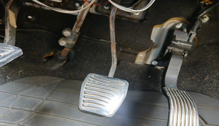 2016 Mahindra XUV500 W6 1.99, Diesel, Manual, 73,760 km, interior